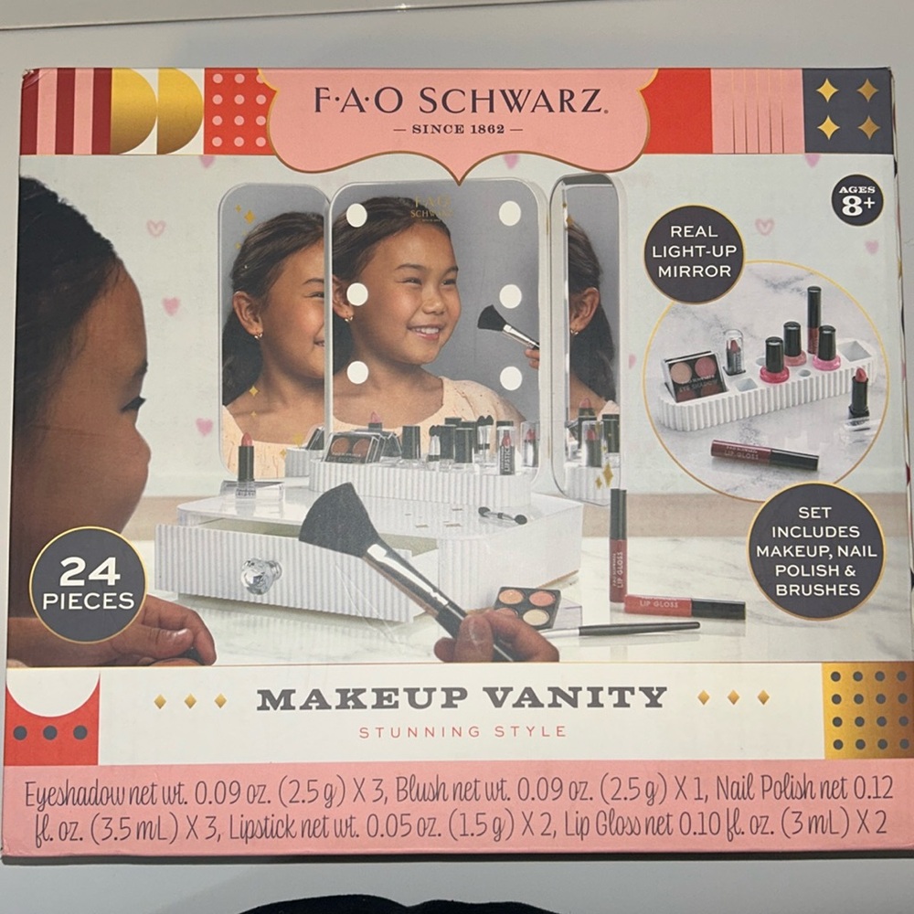 F.A.O Shwarz Makeup Vanity Stunning Style Set, New!